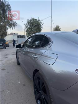 جنسس G70